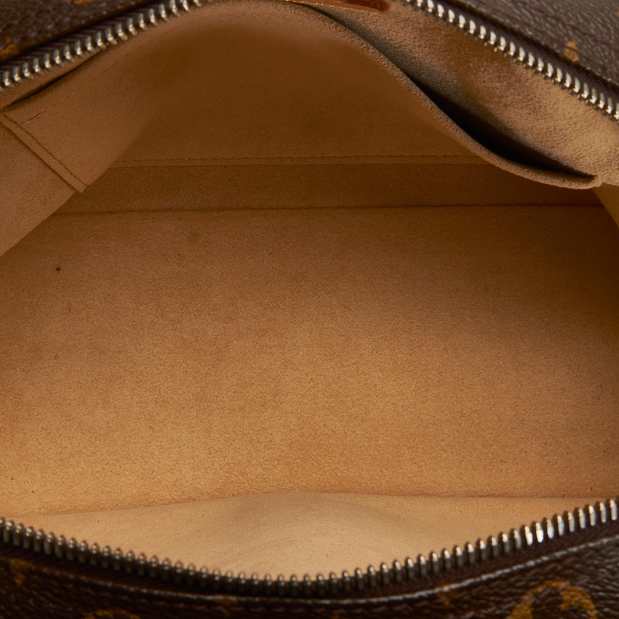 Louis Vuitton Monogram Manhattan PM (SHG-gGWmlg)