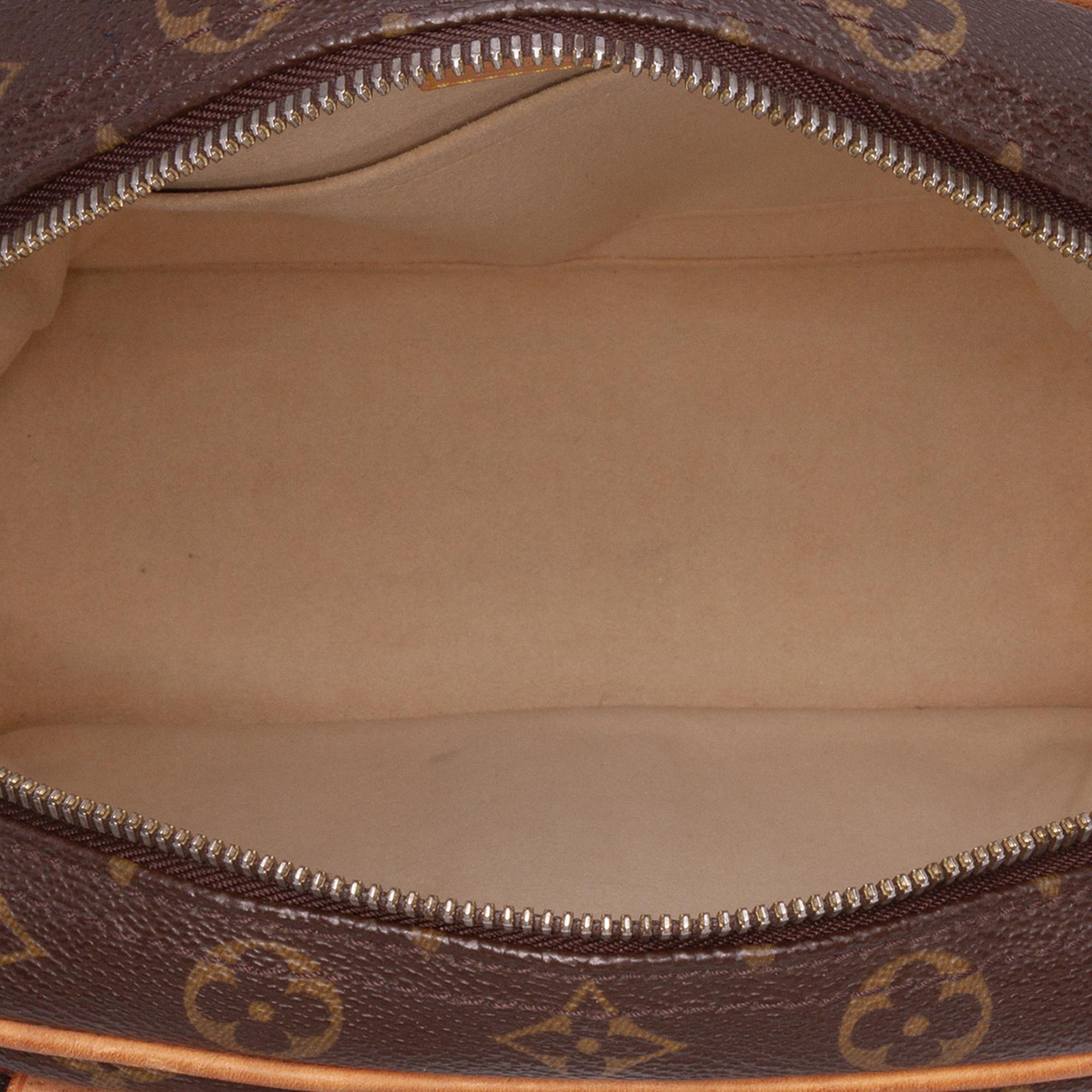 Louis Vuitton Monogram Manhattan PM