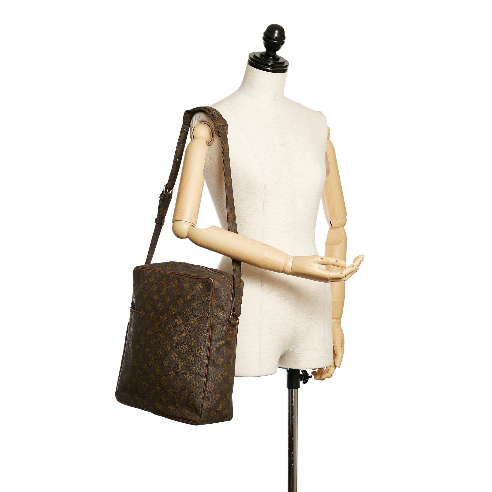 Louis Vuitton Monogram Marceau PM (SHG-28490)