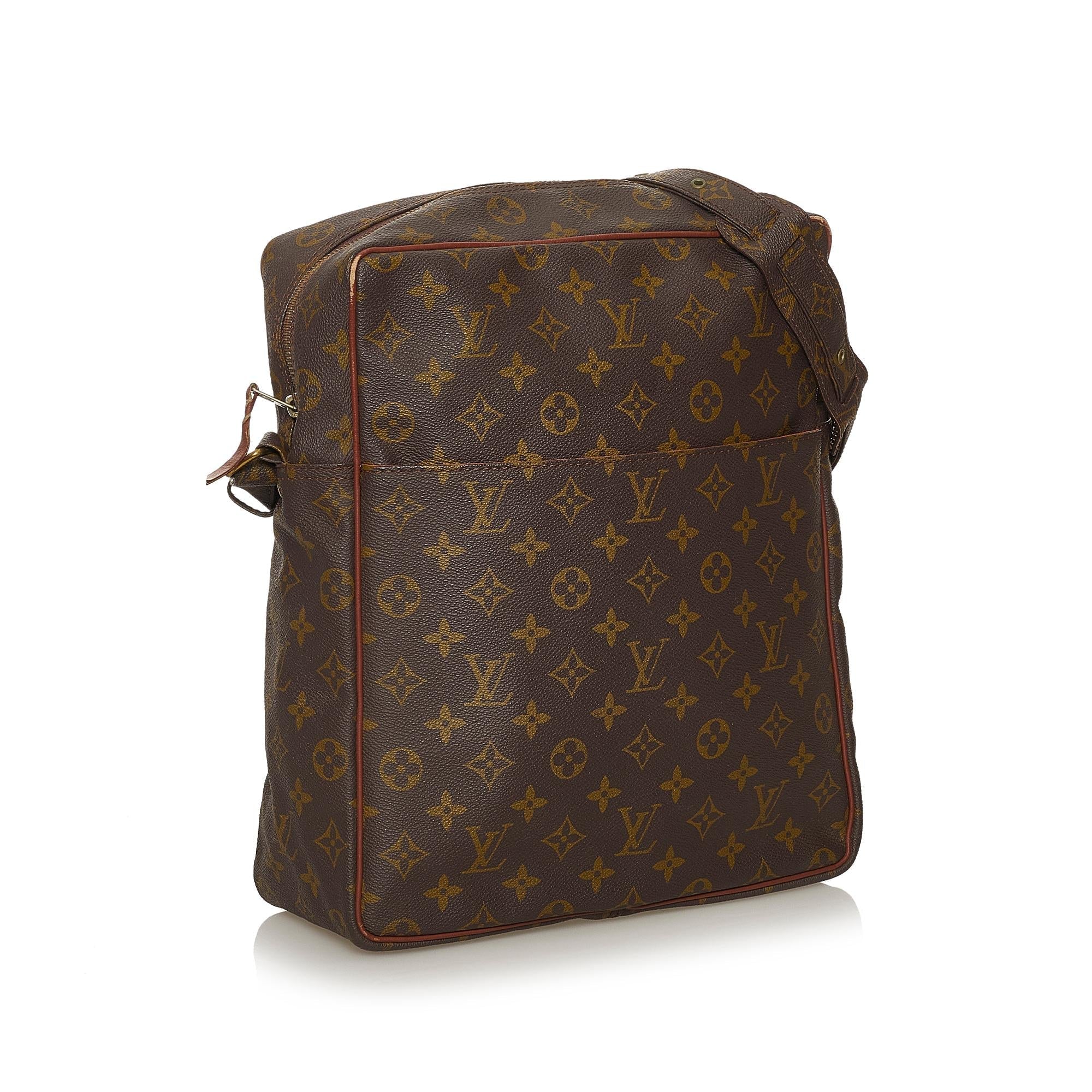 Louis Vuitton Monogram Marceau PM (SHG-28490)