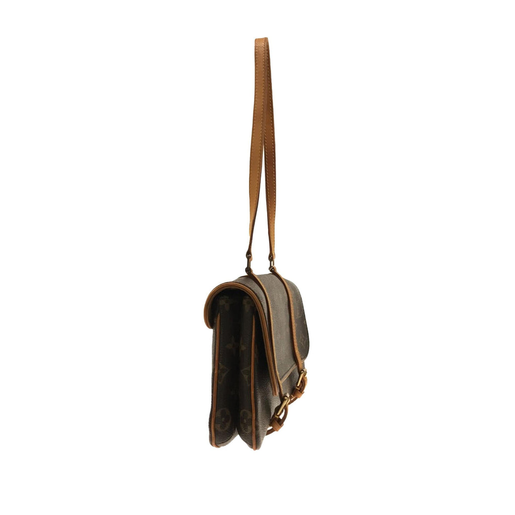 Louis Vuitton Monogram Marelle (SHG-PchBeL)