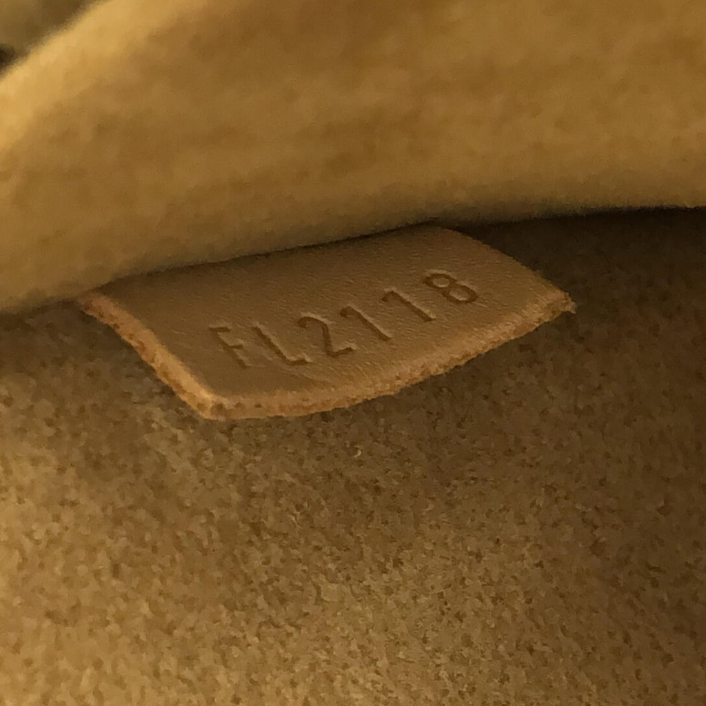 Louis Vuitton Monogram Marignan (SHG-VZdcVD)