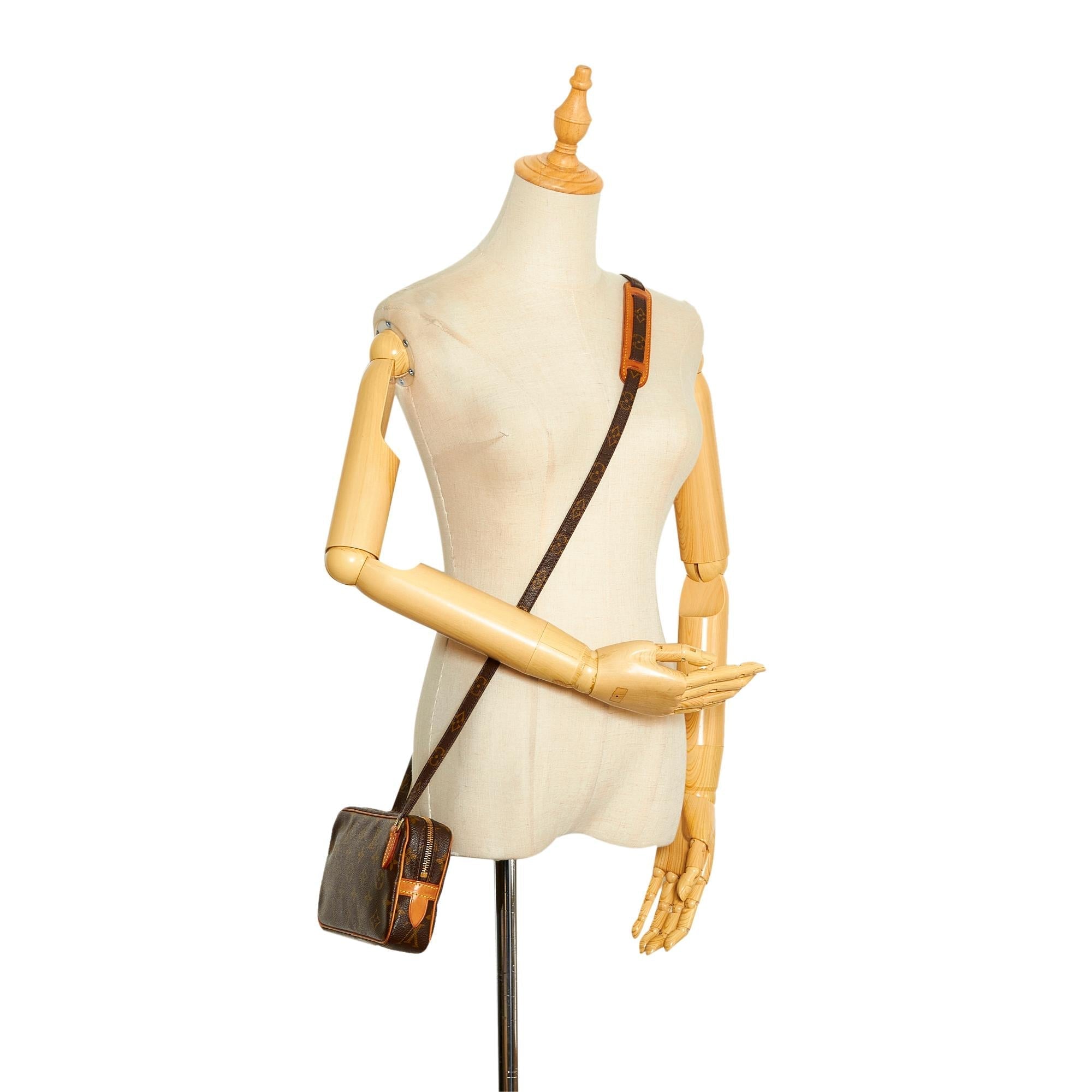 Louis Vuitton Monogram Marly Bandouliere (SHG-JnHafr)