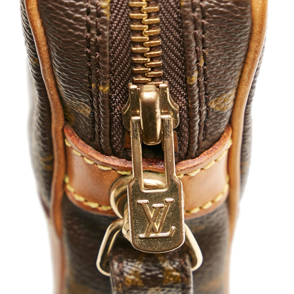 Louis Vuitton Monogram Marly Dragonne PM (SHG-fM9fsU)
