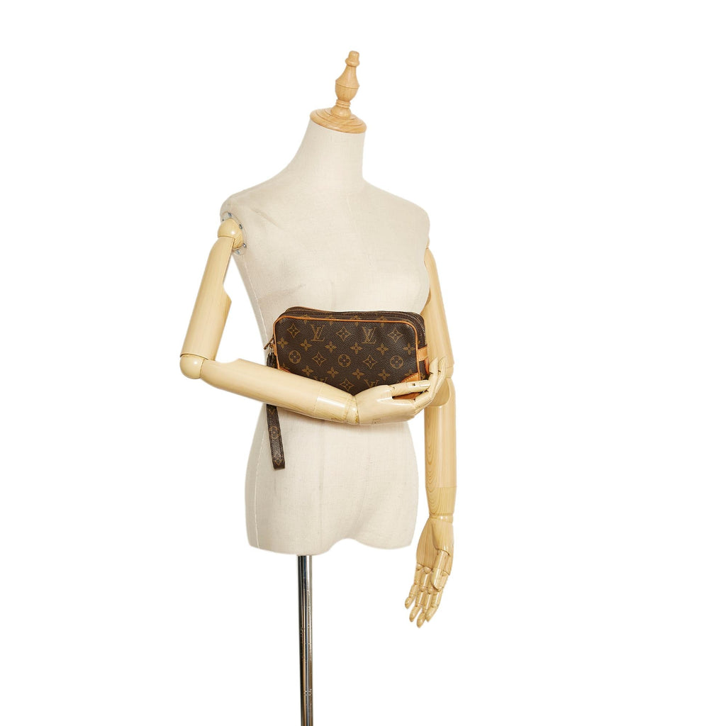 Louis Vuitton Monogram Marly Dragonne PM (SHG-fM9fsU)