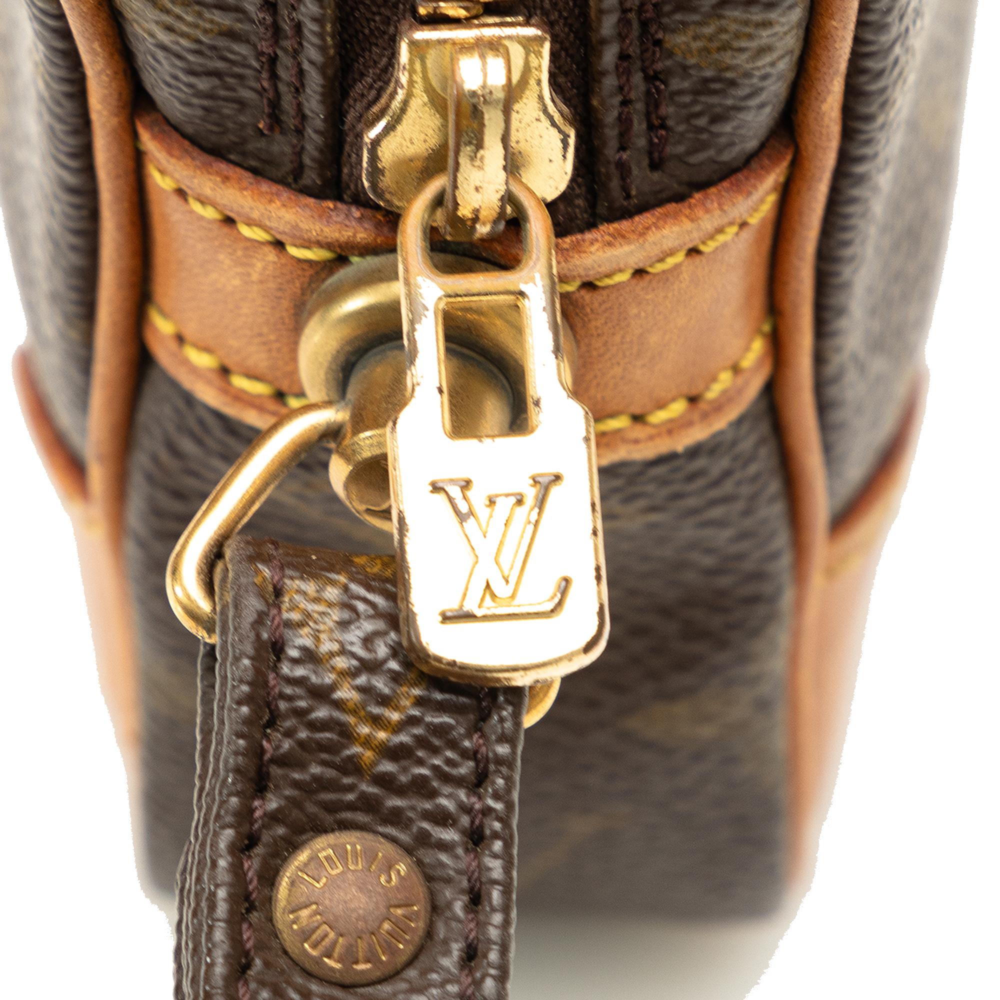 Louis Vuitton Monogram Marly Dragonne PM (SHG-2dY5aM)
