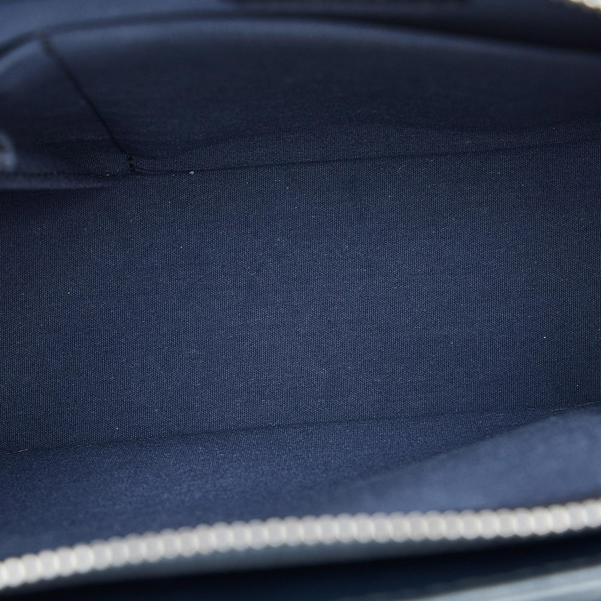 Louis Vuitton Monogram Mat Alston (SHG-auG5zz)