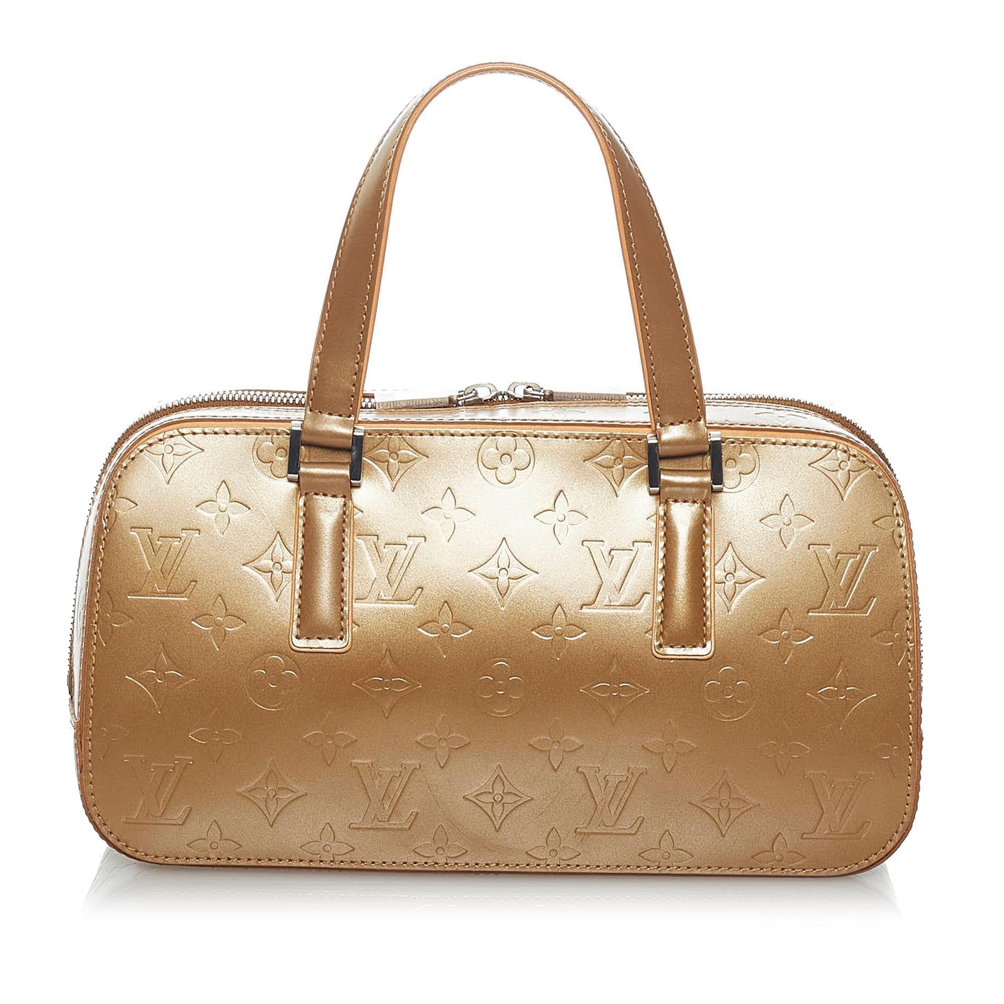 Louis Vuitton Monogram Mat Shelton (SHG-29785)