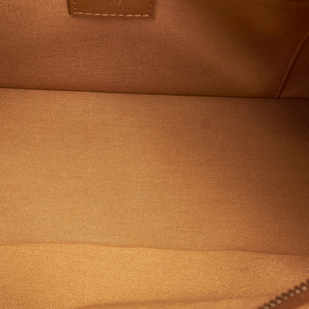 Louis Vuitton Monogram Mat Shelton (SHG-29785)