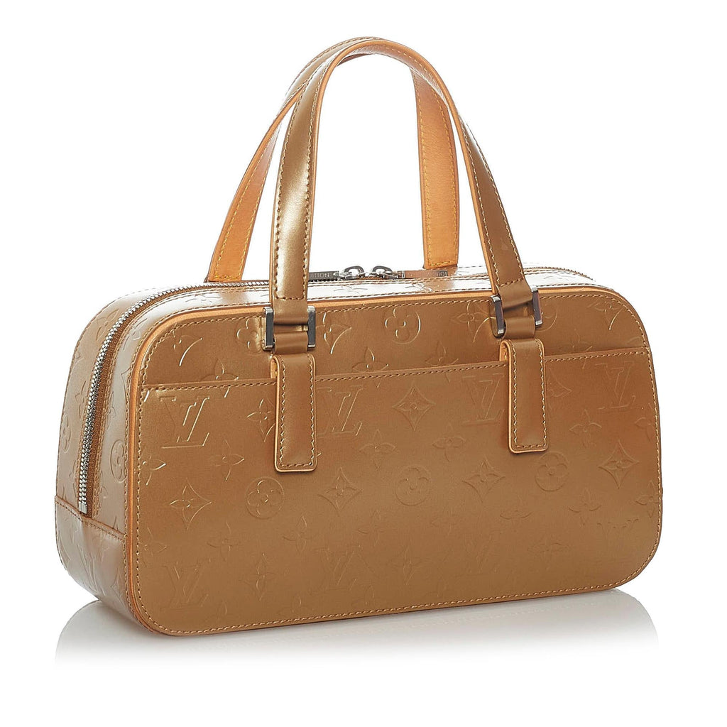 Louis Vuitton Monogram Mat Shelton (SHG-29785)
