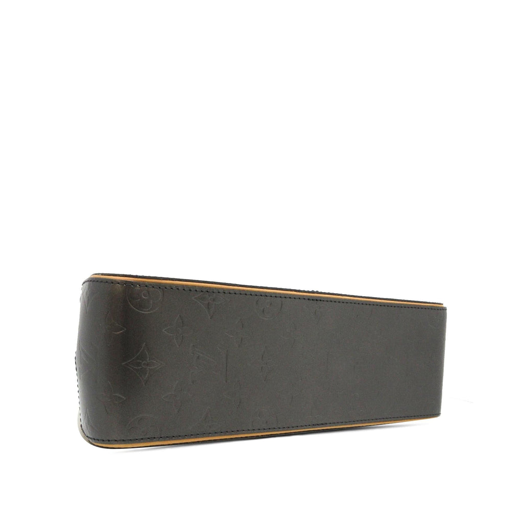 Louis Vuitton Monogram Mat Shelton (SHG-CeiygN)