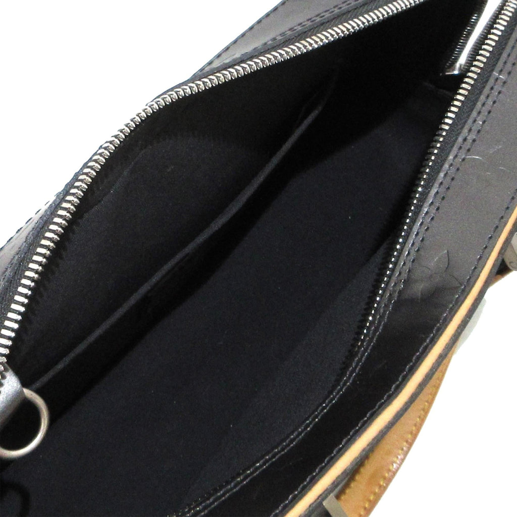Louis Vuitton Monogram Mat Shelton (SHG-CeiygN)