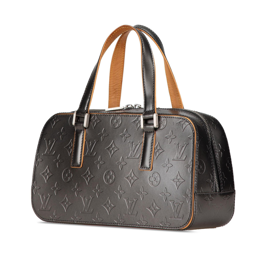 Louis Vuitton Monogram Mat Shelton (SHG-dE5A3H)