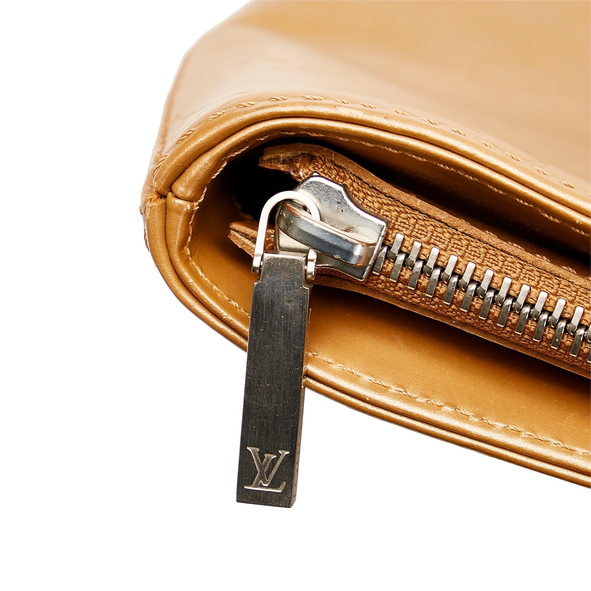 Louis Vuitton Monogram Mat Stockton (SHG-Ldw0Ib)