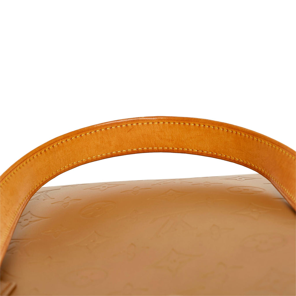 Louis Vuitton Monogram Mat Stockton (SHG-Ldw0Ib)