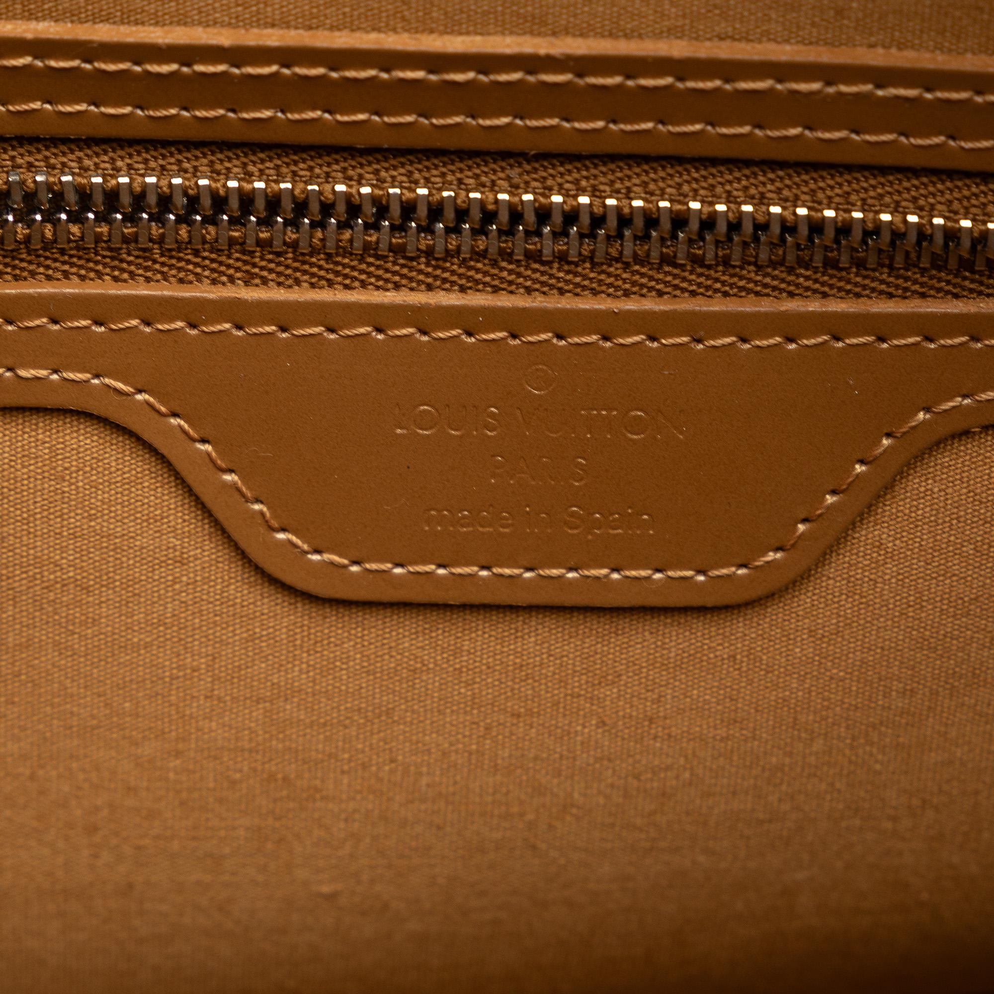 Louis Vuitton Monogram Mat Stockton (SHG-mn5zIS)