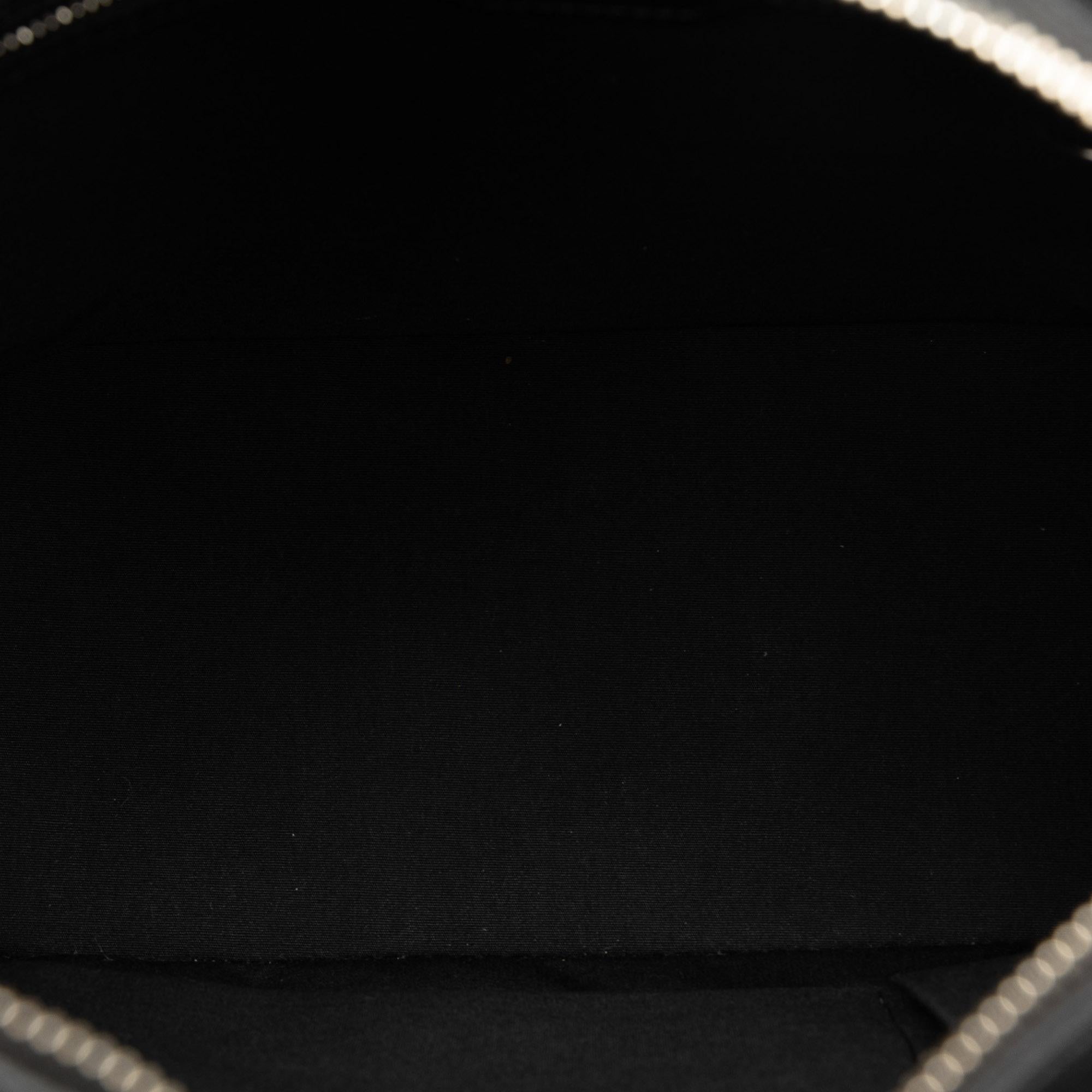Louis Vuitton Monogram Mat Stockton (SHG-fJKdX6)