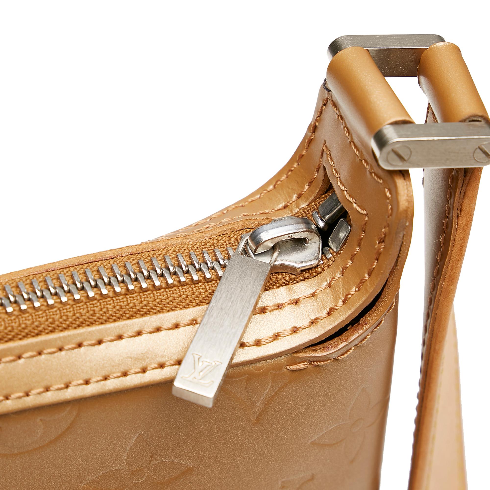 Louis Vuitton Monogram Mat Sutter (SHG-29778)