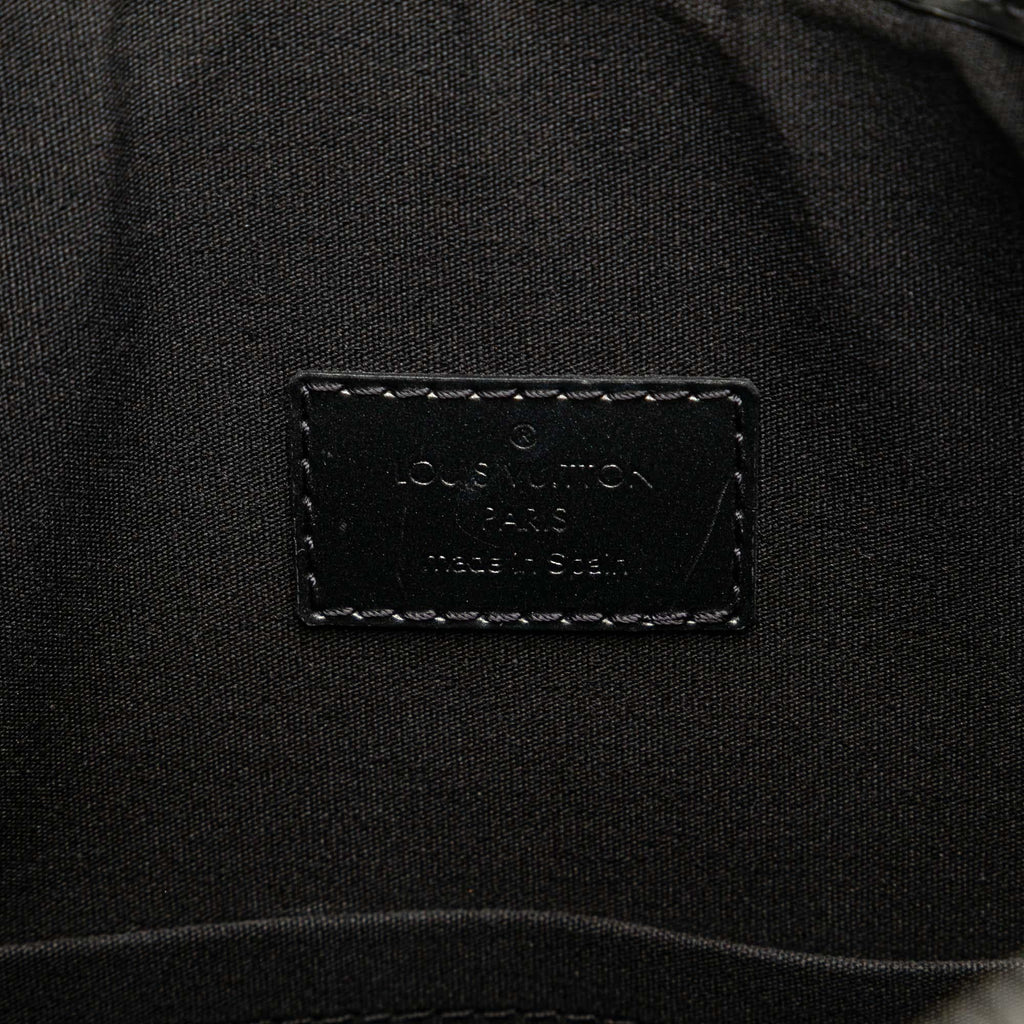 Louis Vuitton Monogram Mat Sutter (SHG-sqRmBq)