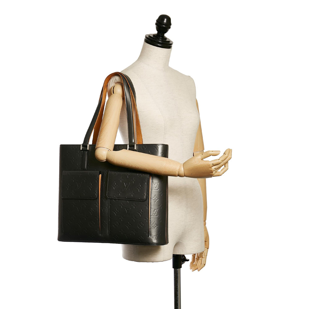 Louis Vuitton Monogram Mat Wilwood (SHG-31374)