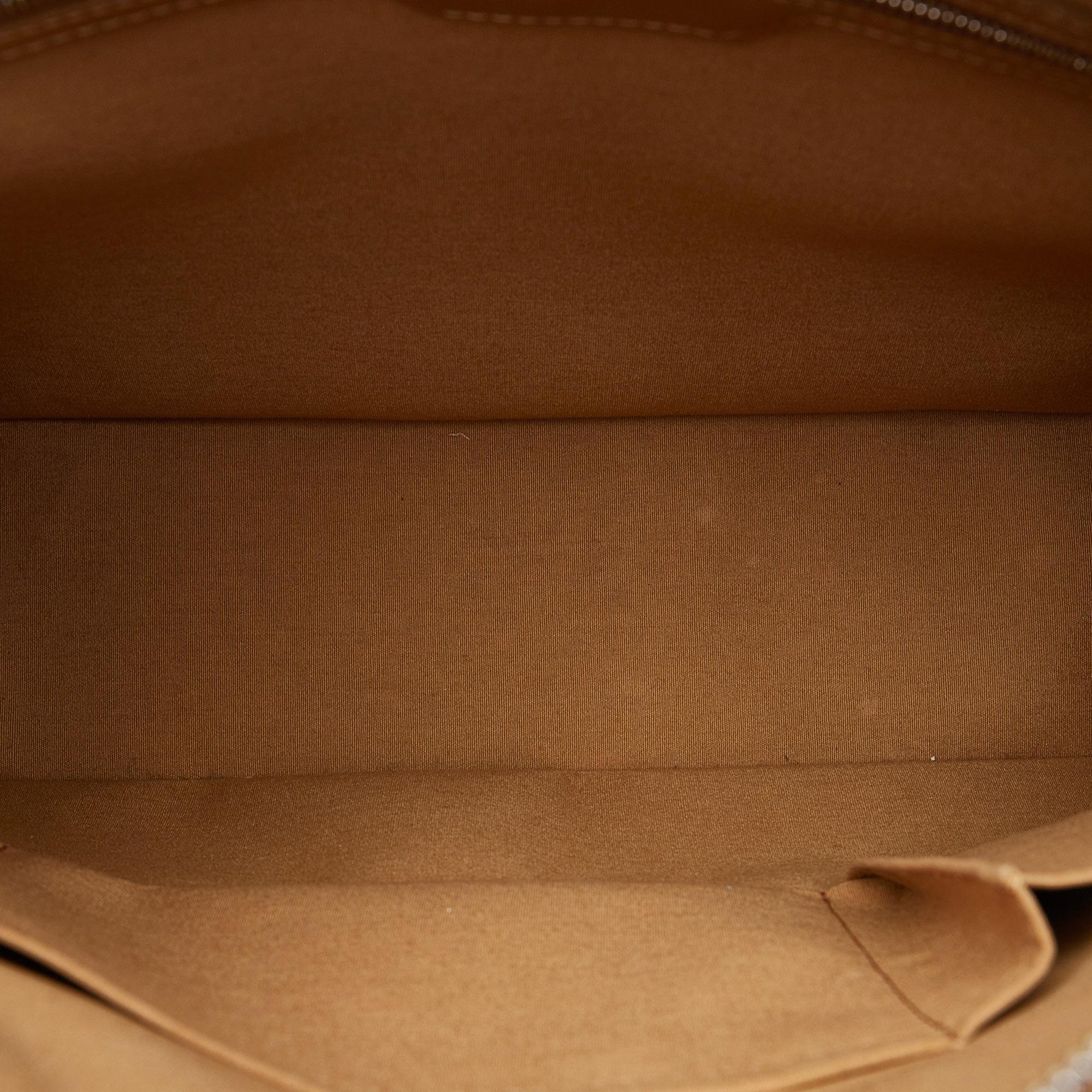Louis Vuitton Monogram Mat Wilwood (SHG-1IVmq8)