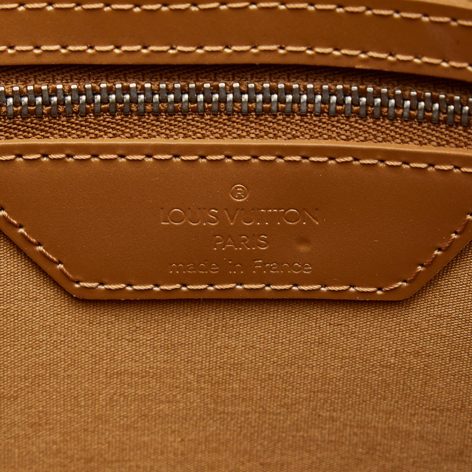 Louis Vuitton Monogram Mat Wilwood (SHG-Jf5VWv)