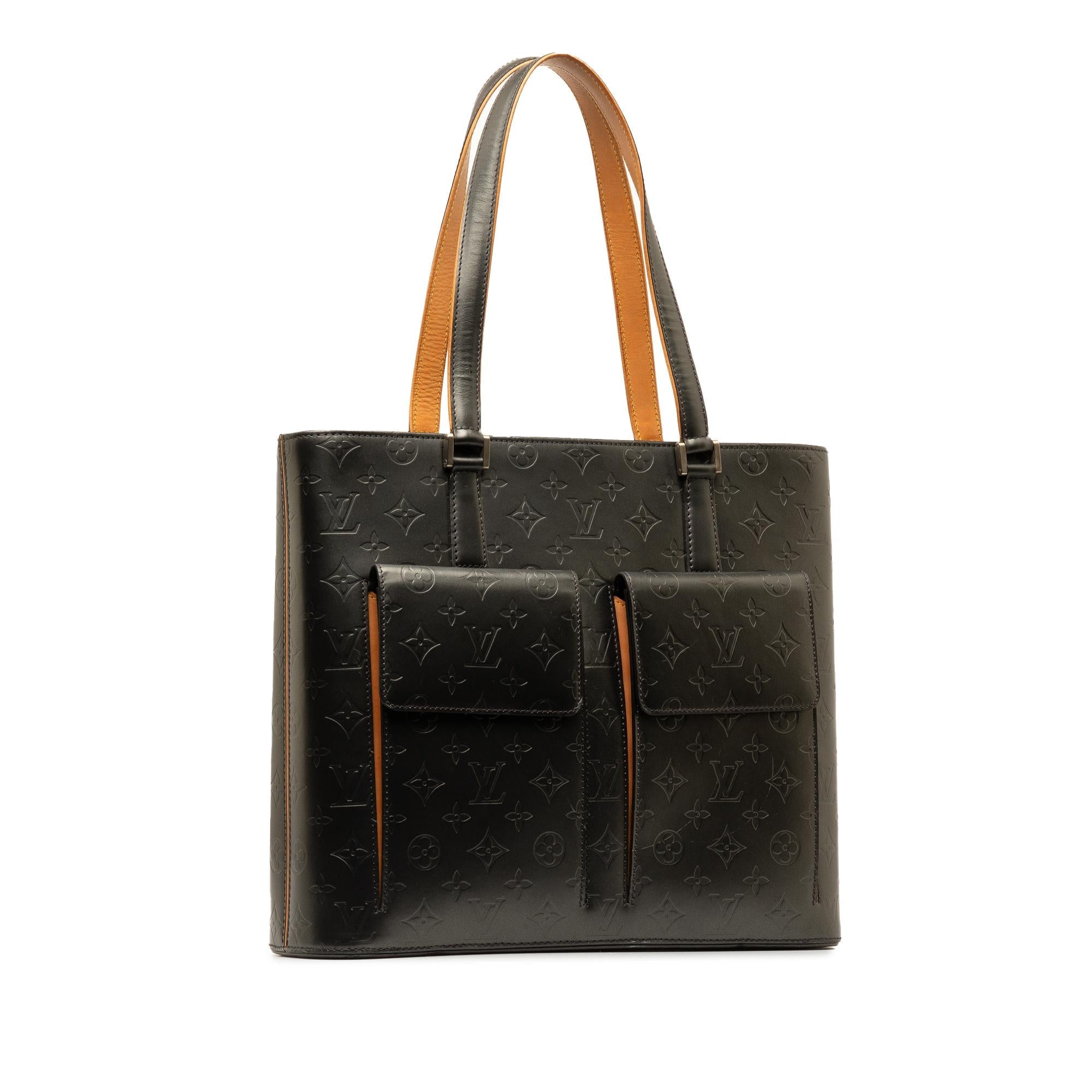 Louis Vuitton Monogram Mat Wilwood (SHG-RQsQRd)
