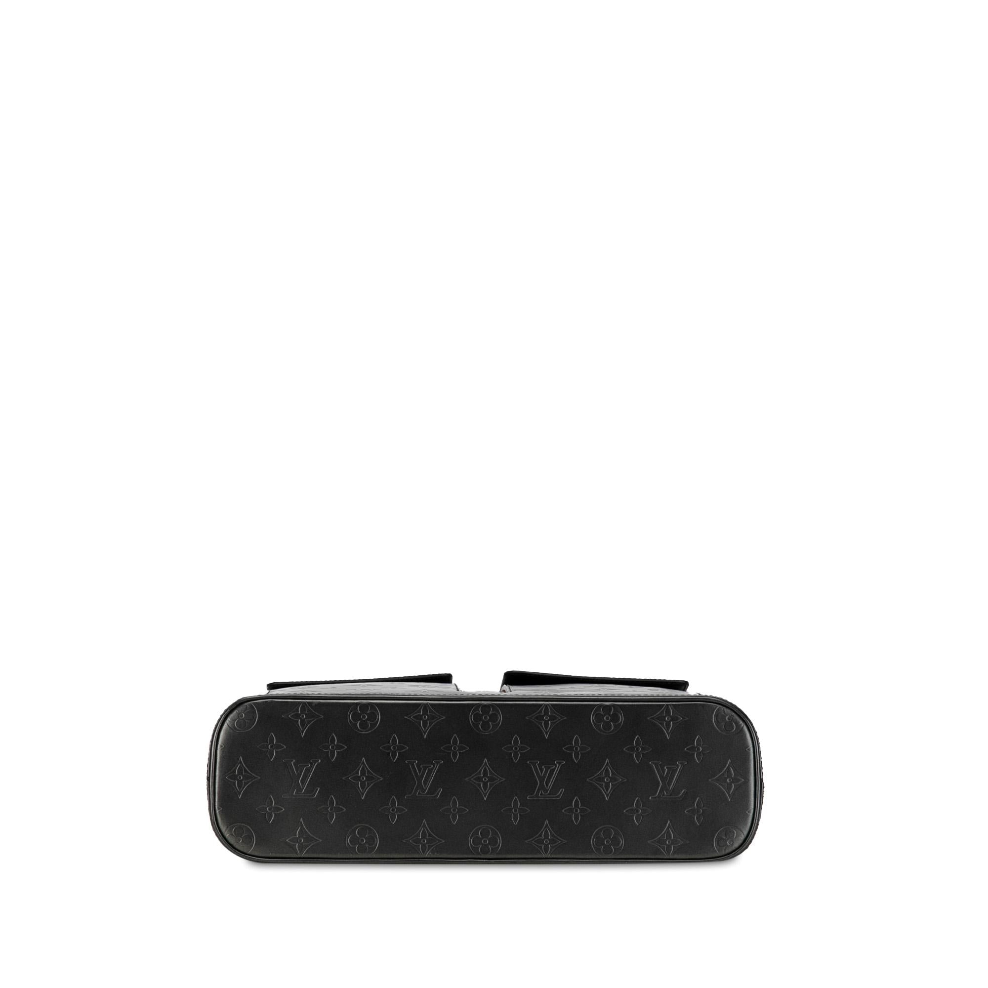 Louis Vuitton Monogram Mat Wilwood (SHG-k1MCir)