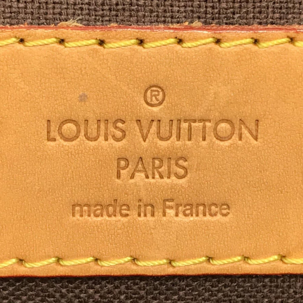 Louis Vuitton Monogram Menilmontant MM (SHG-EHgcVF)