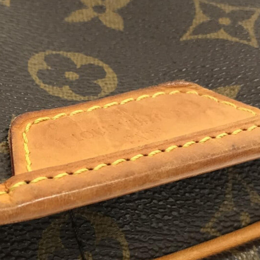 Louis Vuitton Monogram Menilmontant MM (SHG-EHgcVF)