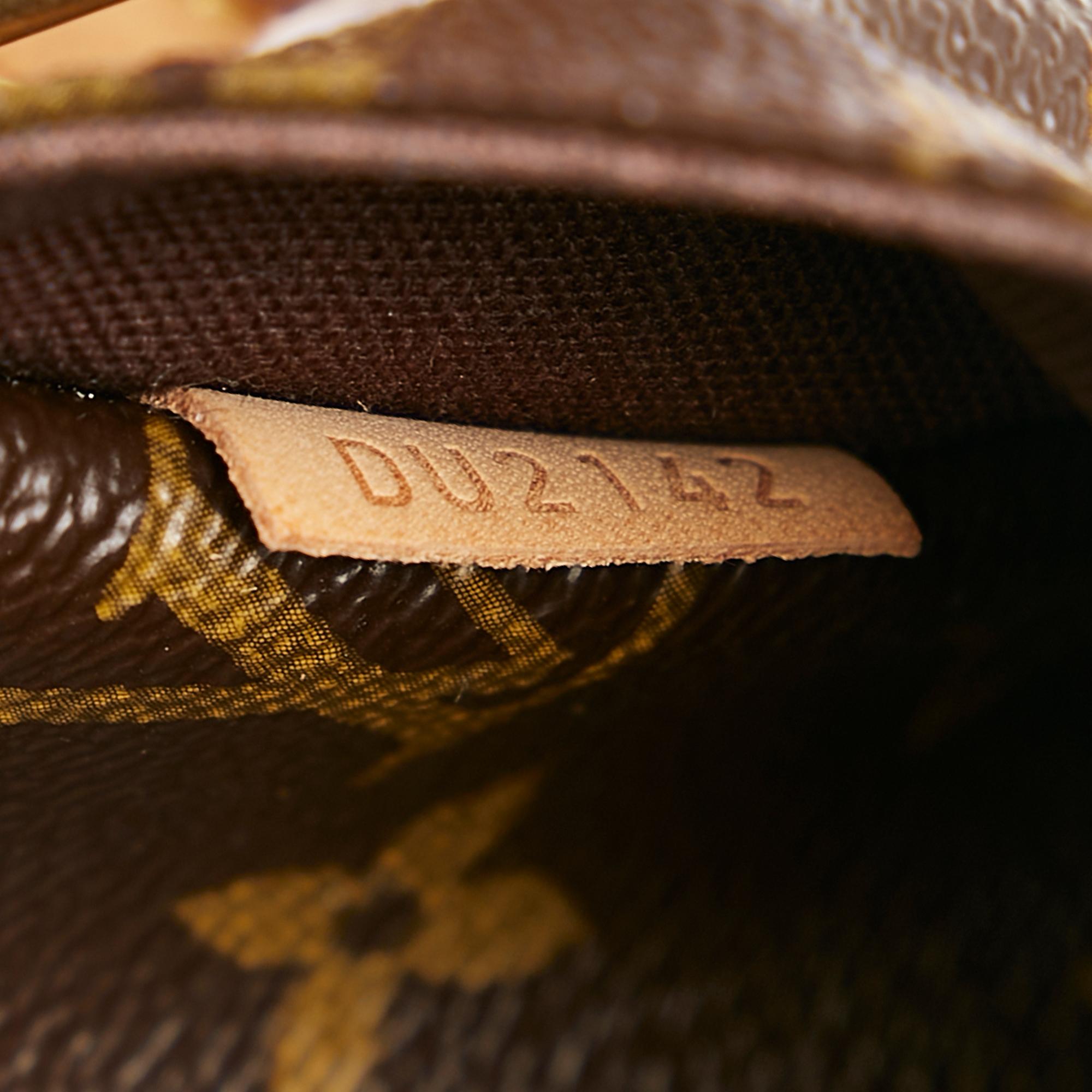Louis Vuitton Monogram Menilmontant PM (SHG-paVEKO)