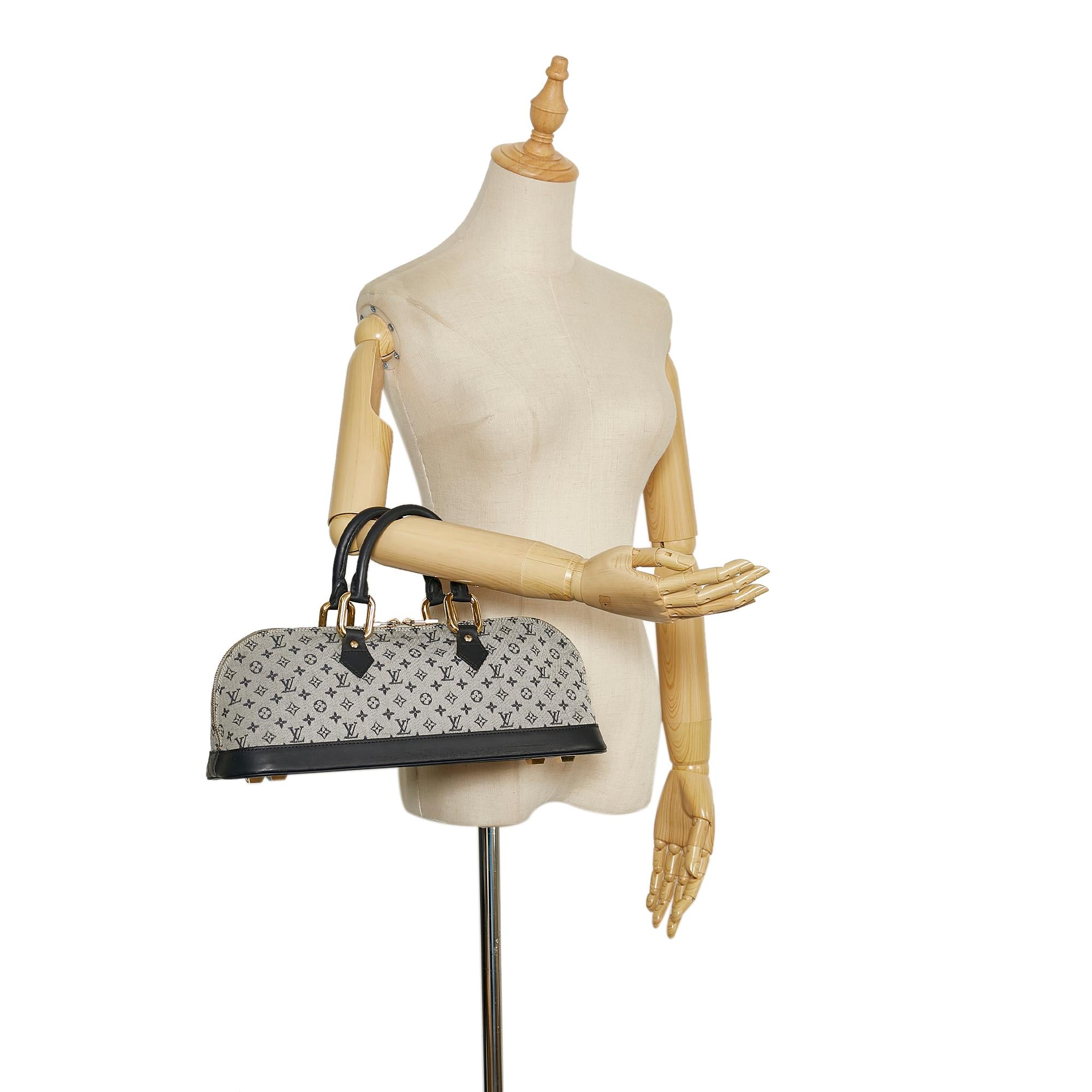 Louis Vuitton Monogram Mini Lin Alma Horizontal (SHG-aMGXak)