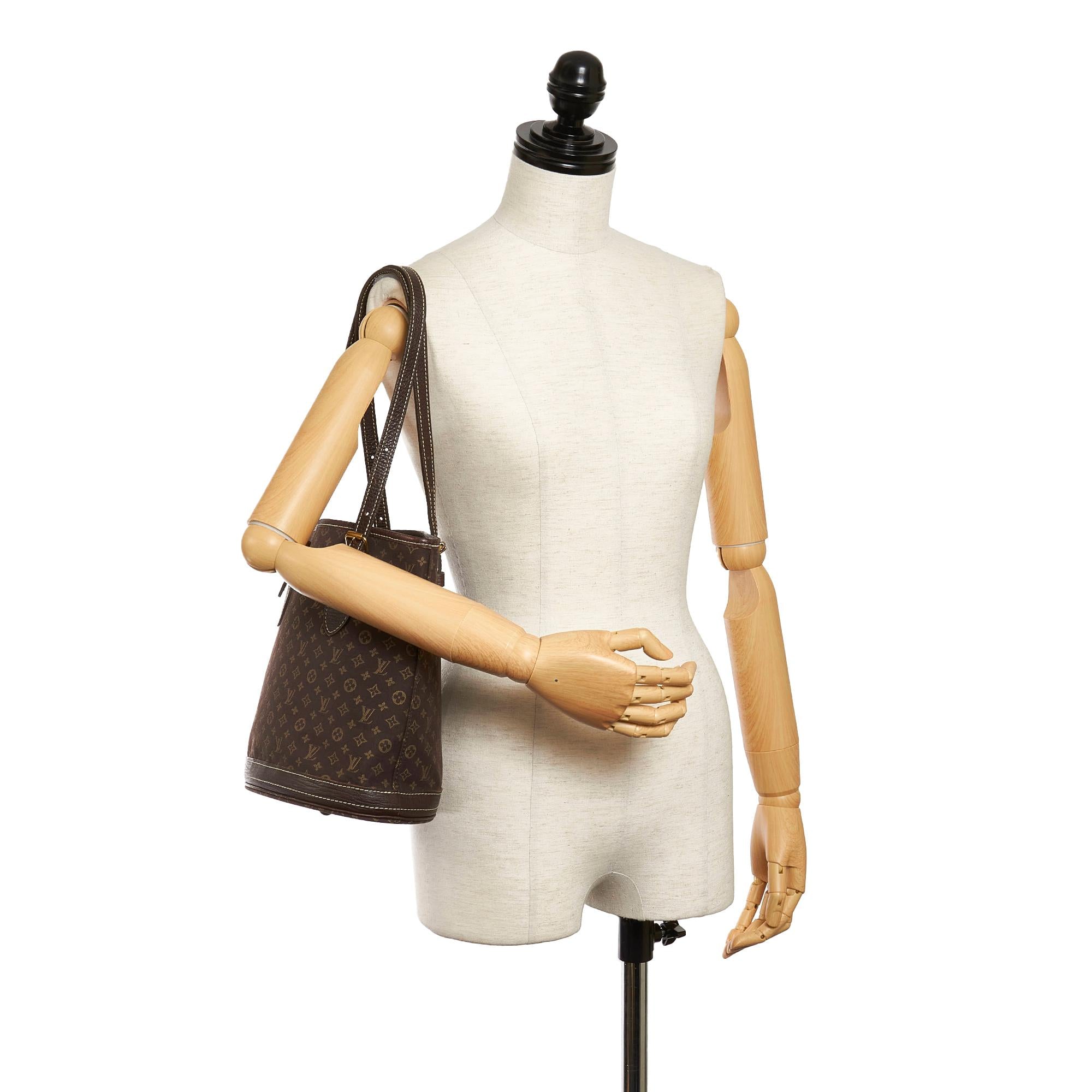 Louis Vuitton Monogram Mini Lin Bucket PM (SHG-29883)