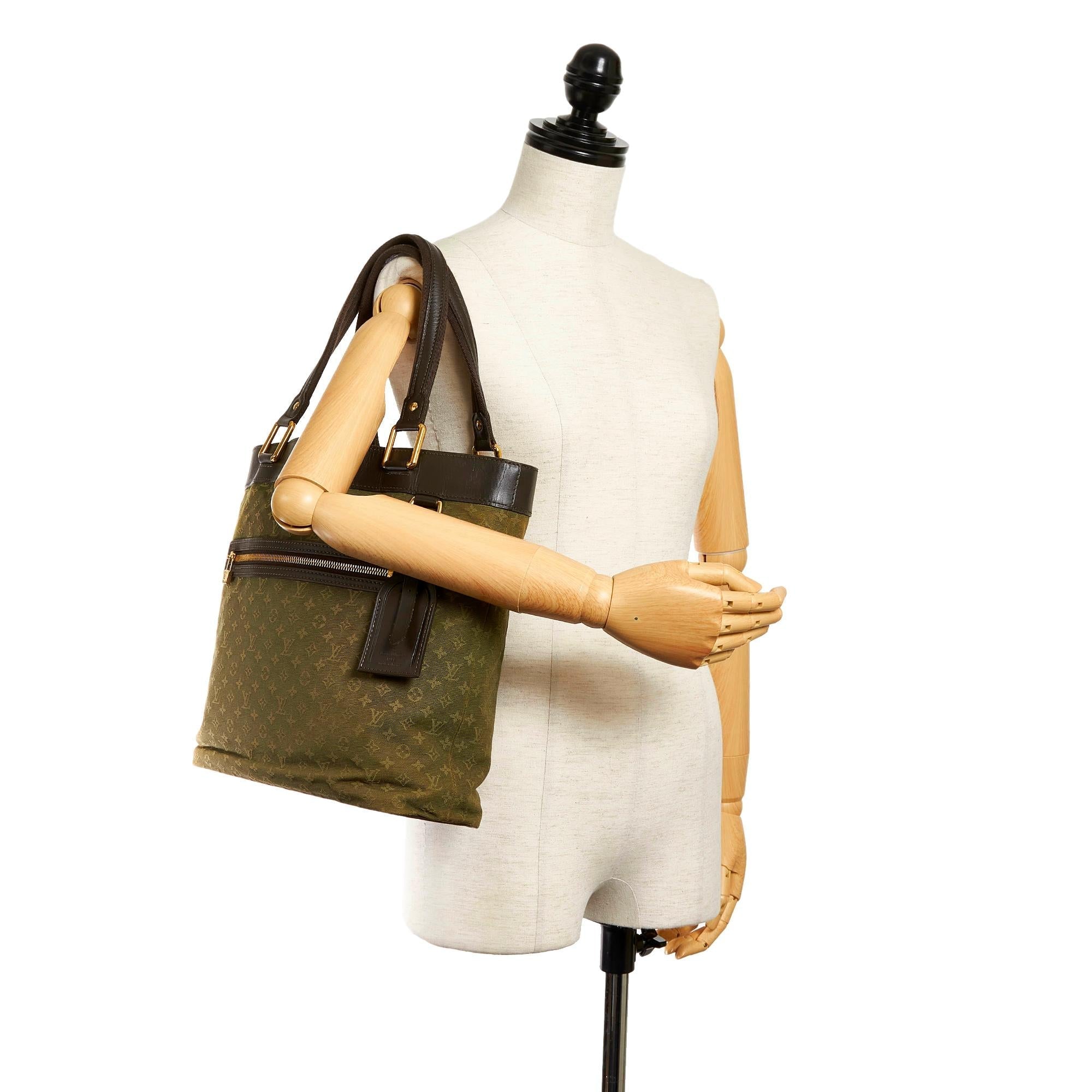 Louis Vuitton Monogram Mini Lin Lucille GM (SHG-30168)