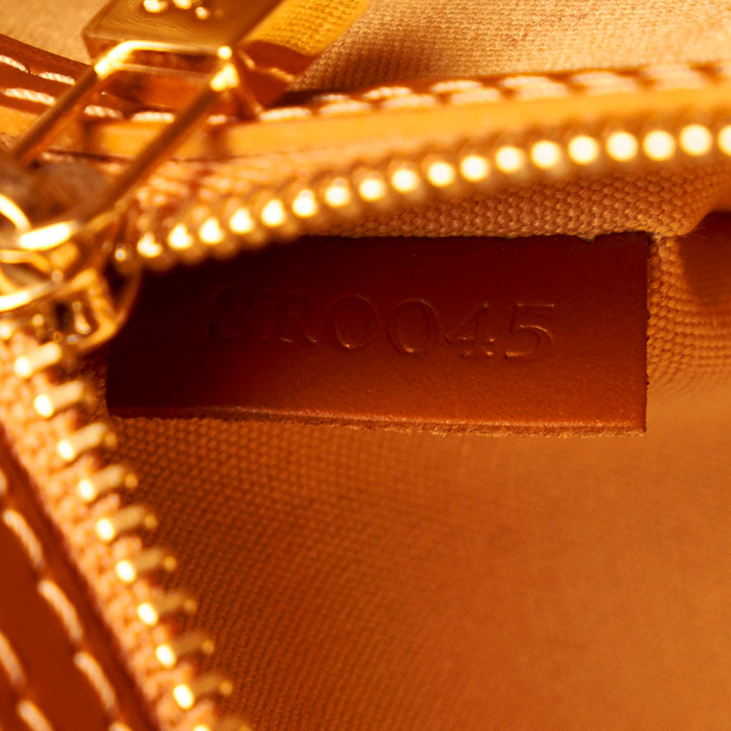 Louis Vuitton Monogram Mini Lin Lucille GM (SHG-30218)