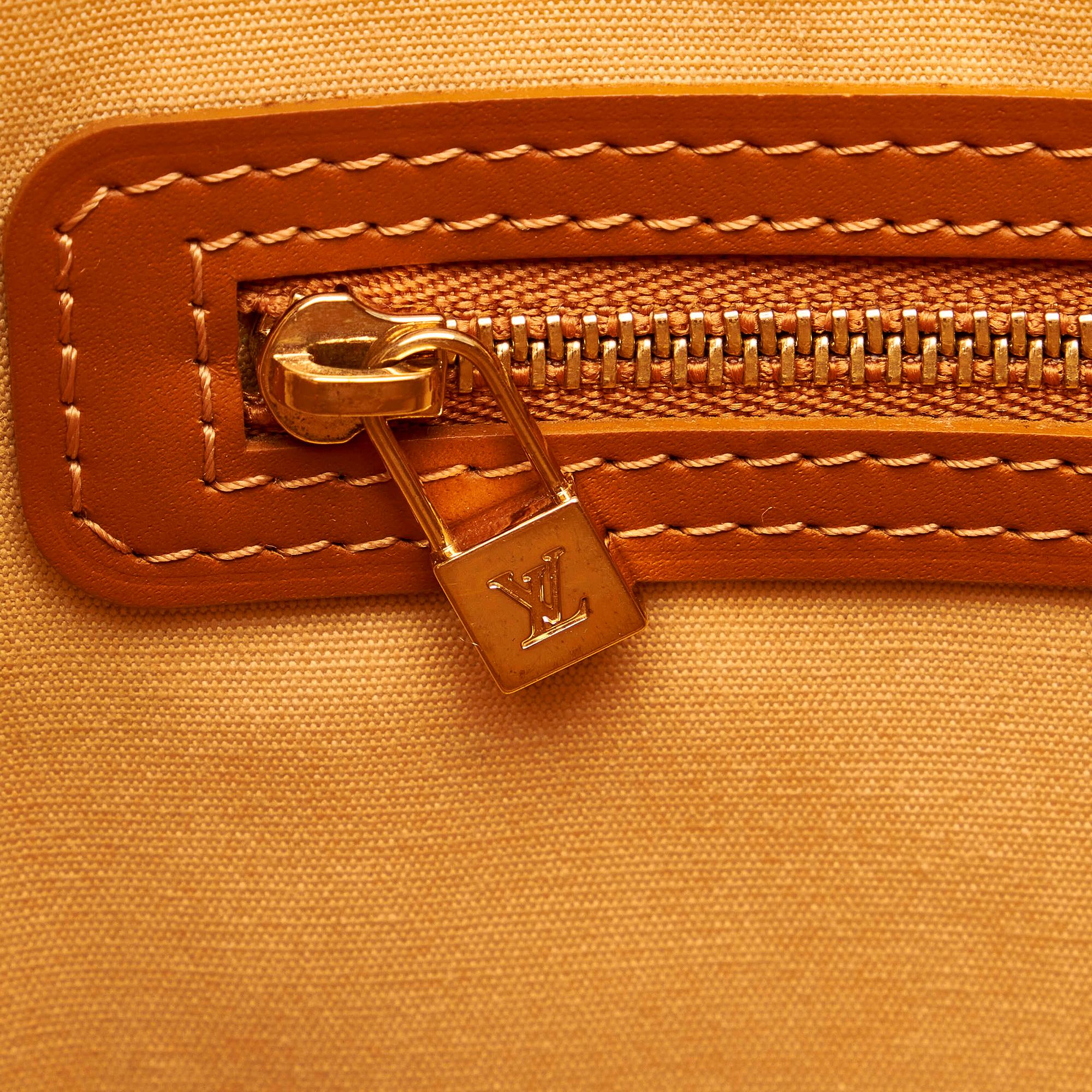 Louis Vuitton Monogram Mini Lin Lucille GM (SHG-30218)