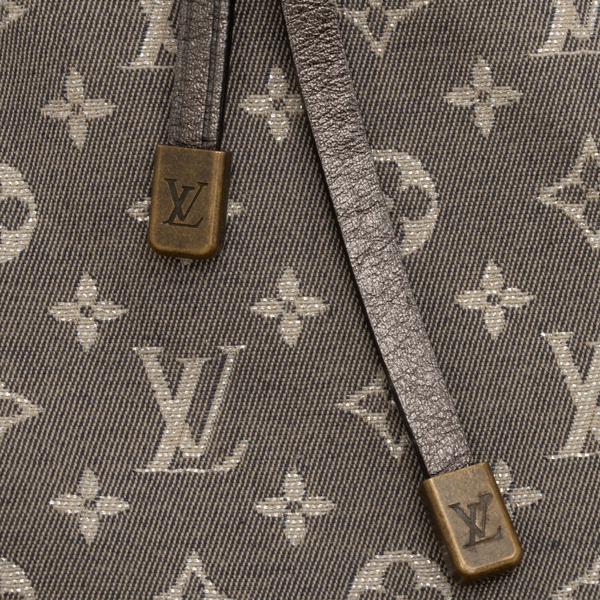 Louis Vuitton Monogram Mini Lin Manon MM Hobo (SHF-6AkcNd)