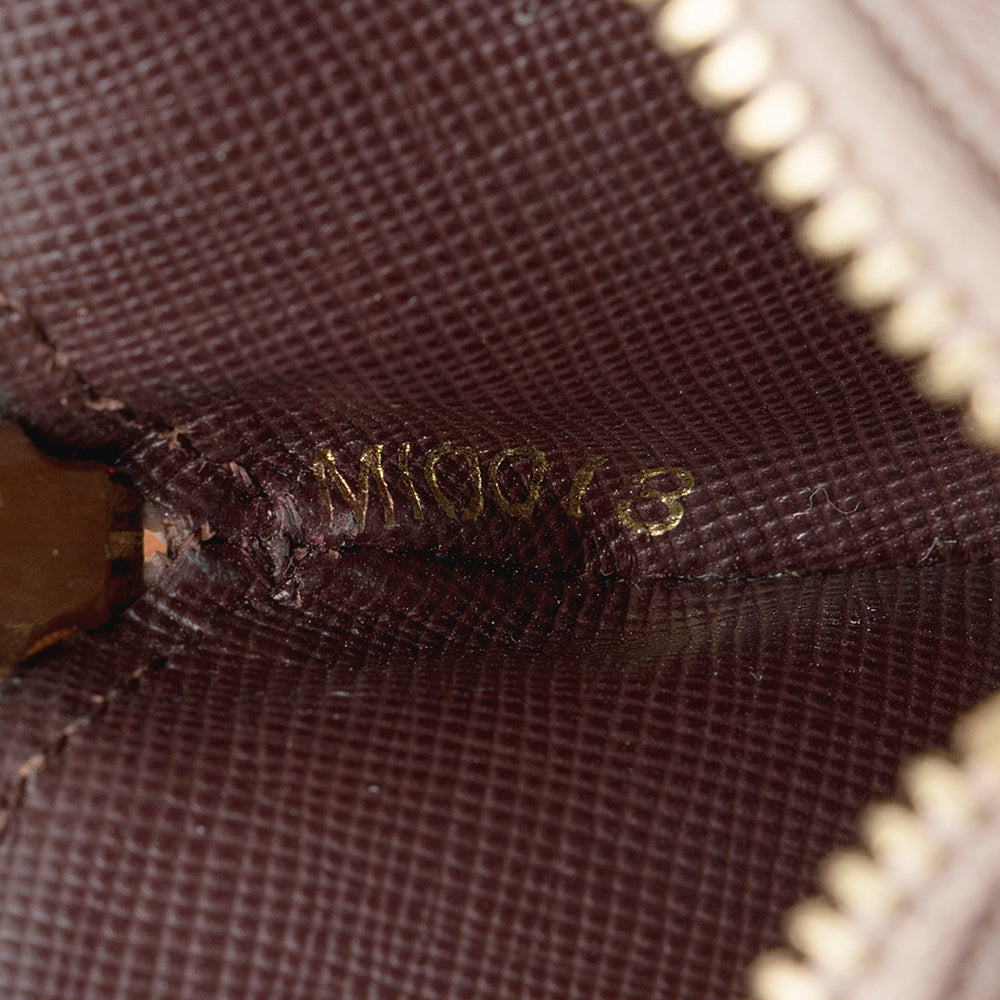 Louis Vuitton Monogram Mini Lin Round Coin Pouch (SHF-18467)