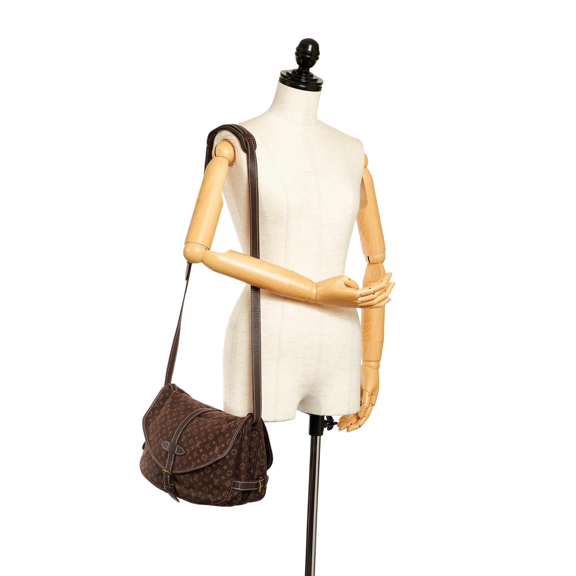 Louis Vuitton Monogram Mini Lin Saumur (SHG-33895)
