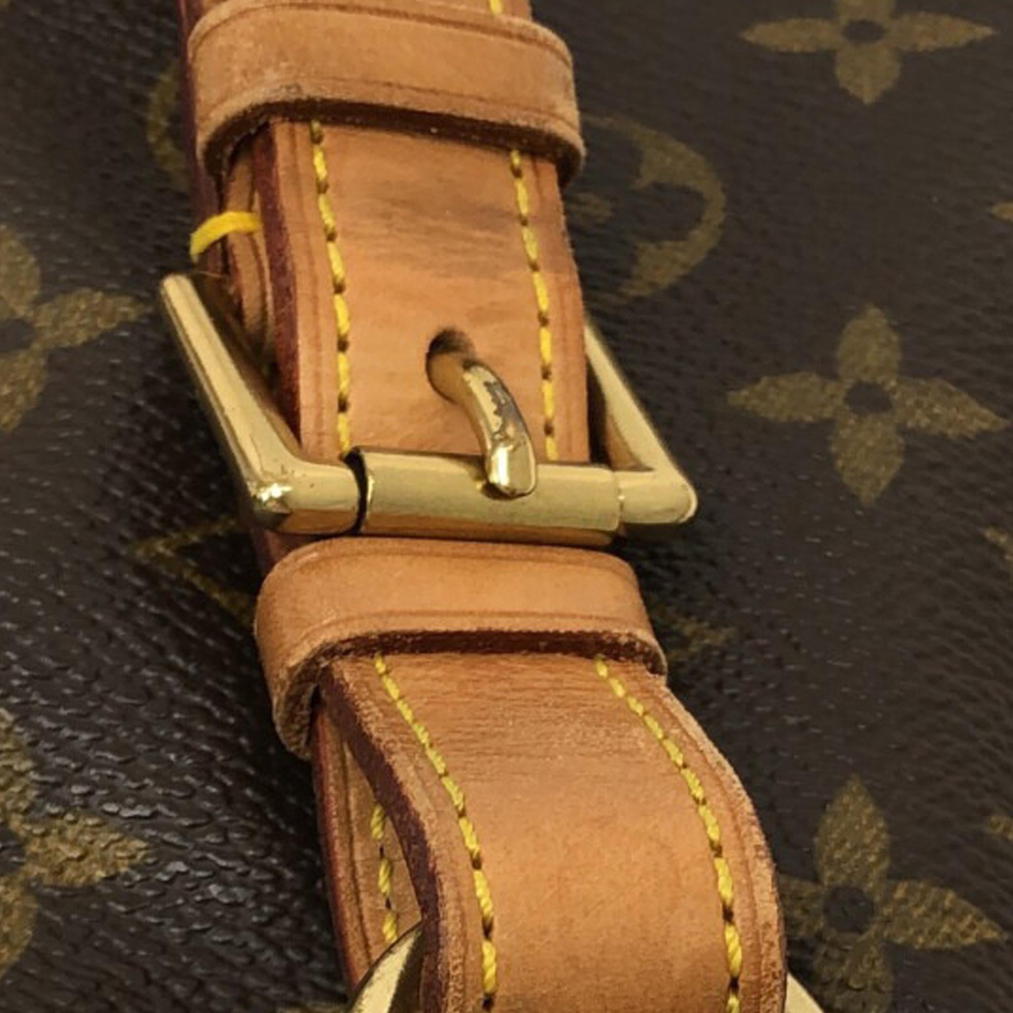 Louis Vuitton Monogram Mini Montsouris (SHG-6reLQ6)
