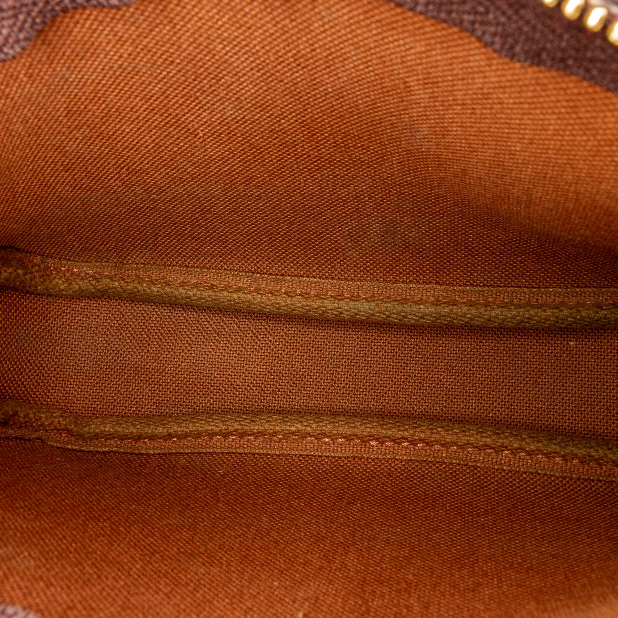 Louis Vuitton Monogram Mini Pochette Accessoires (SHG-36537)