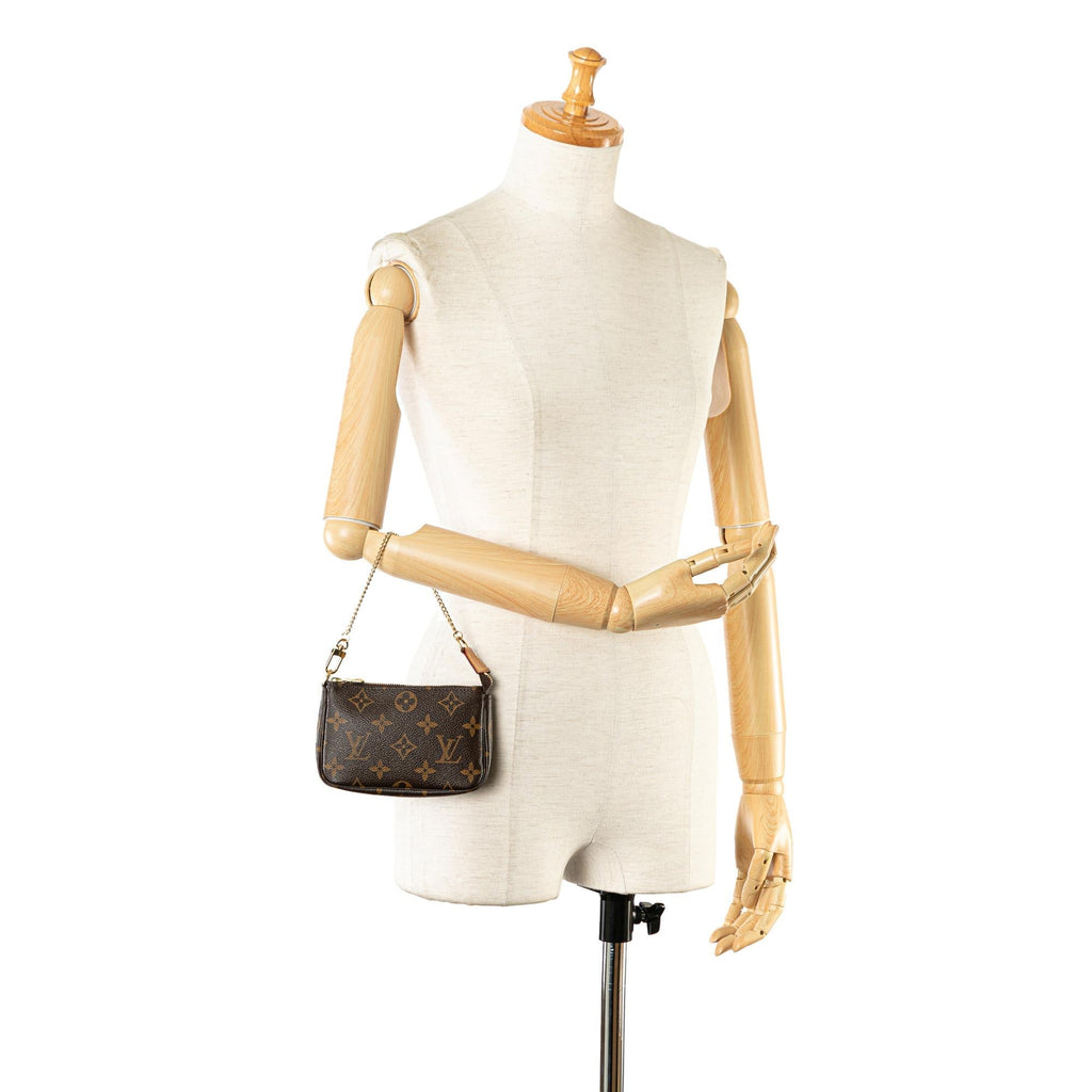 Louis Vuitton Monogram Mini Pochette Accessoires (SHG-N1DcaB)