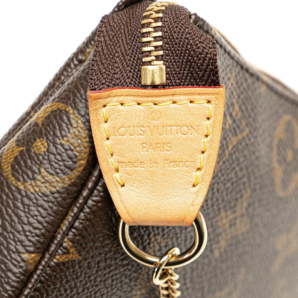 Louis Vuitton Monogram Mini Pochette Accessoires (SHG-UYyNe6)