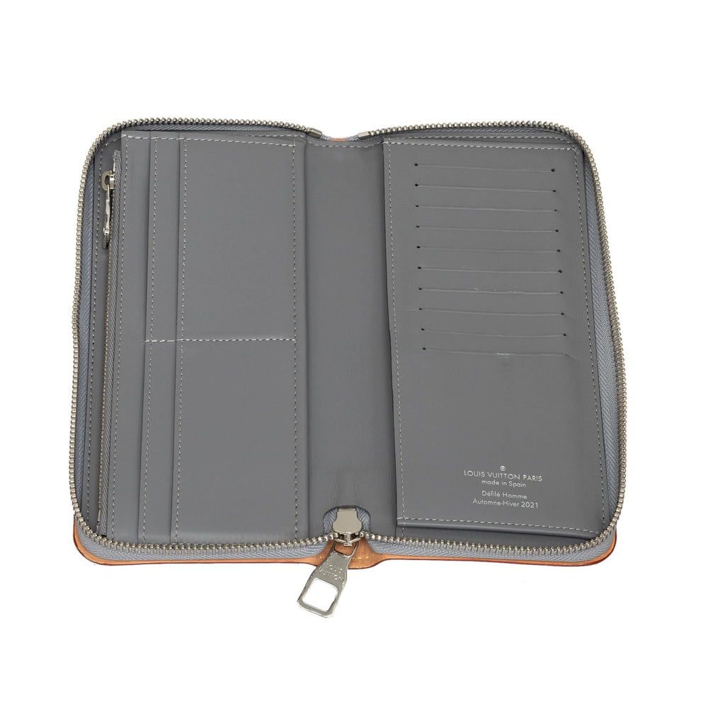 Louis Vuitton Monogram Mirror Vertical Zippy (SHG-oAZ7Qw)