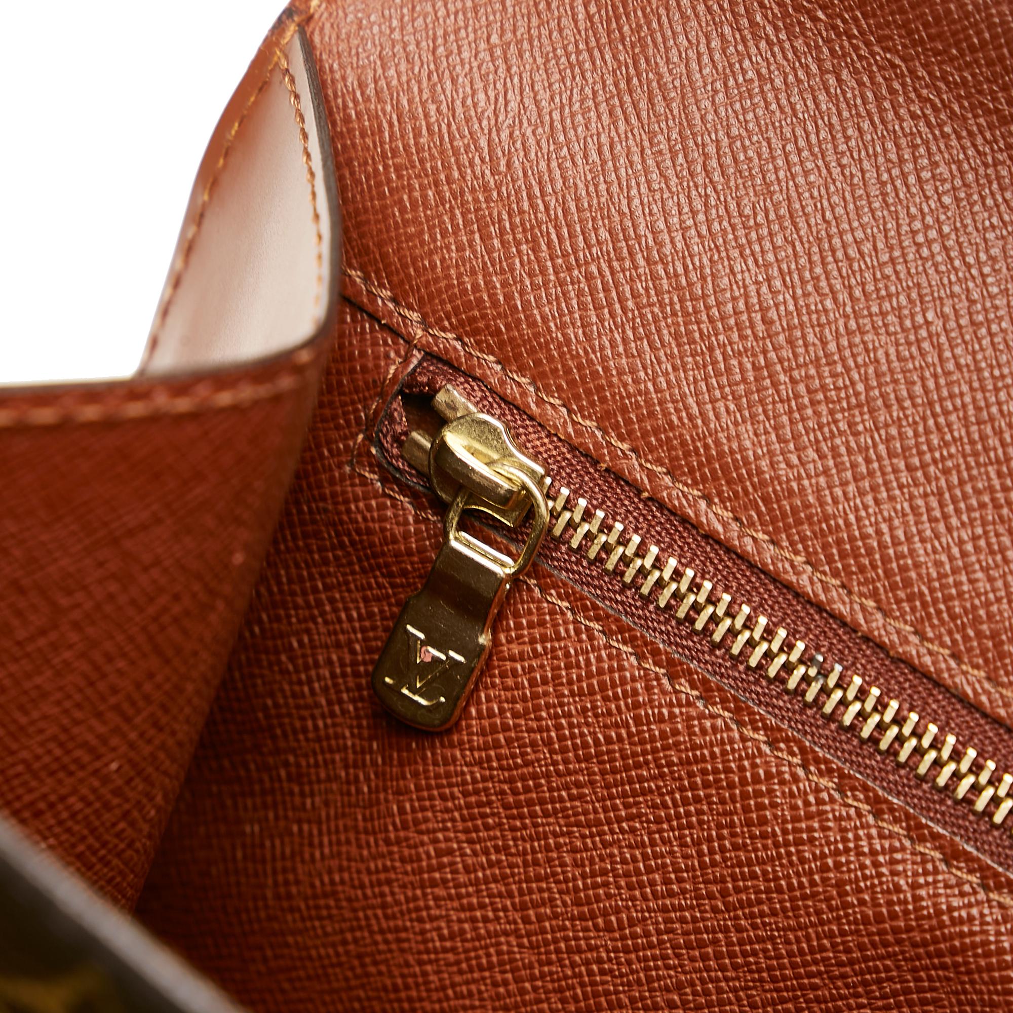 Louis Vuitton Monogram Monceau 28 (SHG-37042)