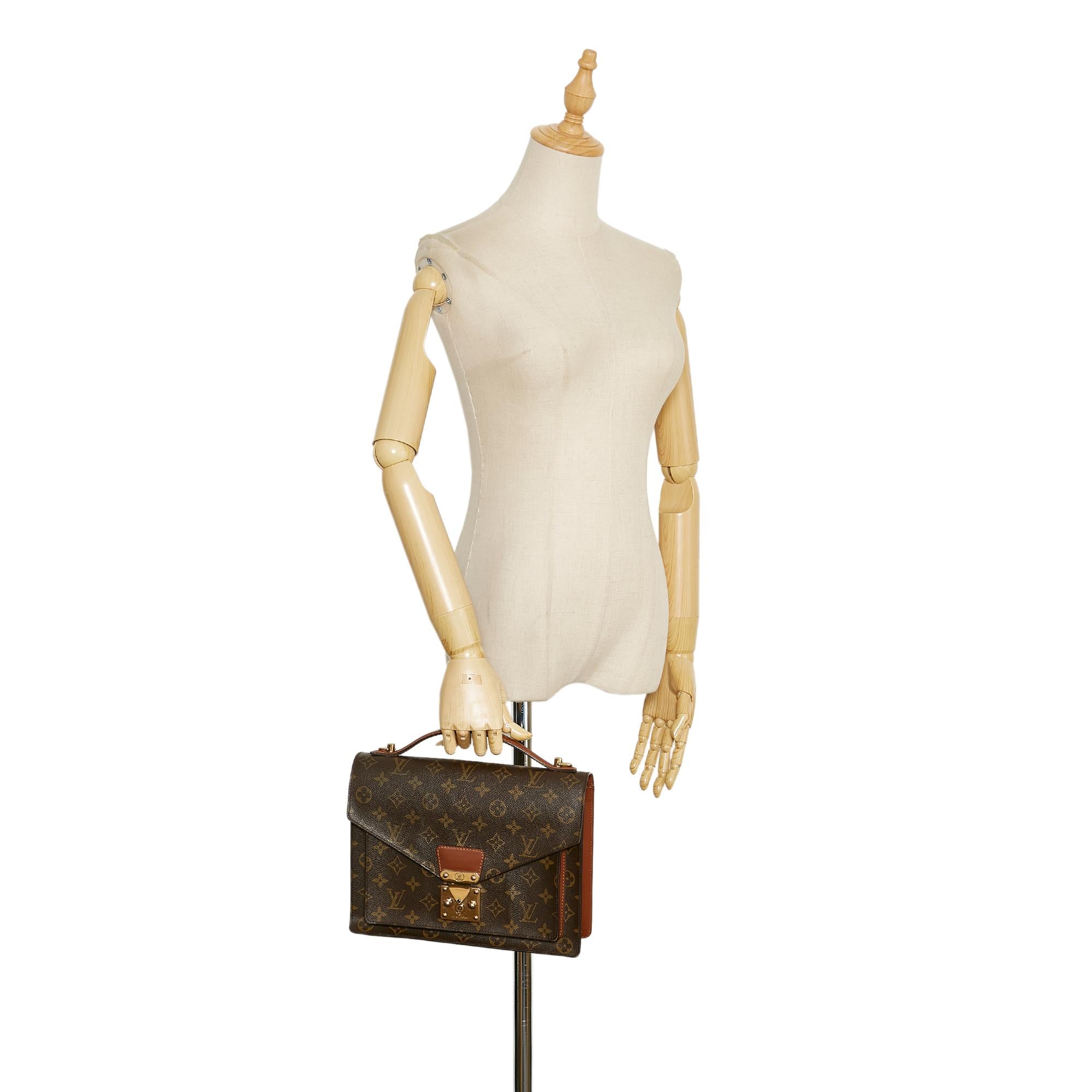 Louis Vuitton Monogram Monceau 28 (SHG-37042)