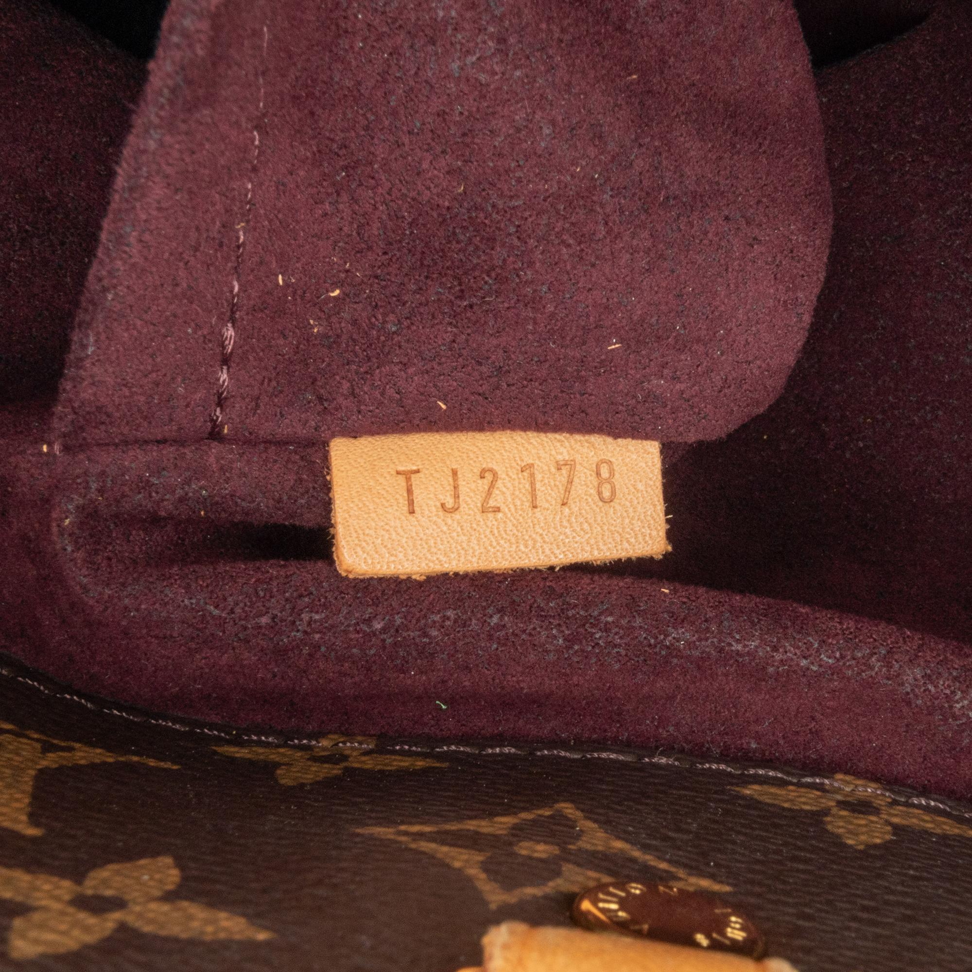 Louis Vuitton Monogram Montaigne GM (SHG-Ye21DR)