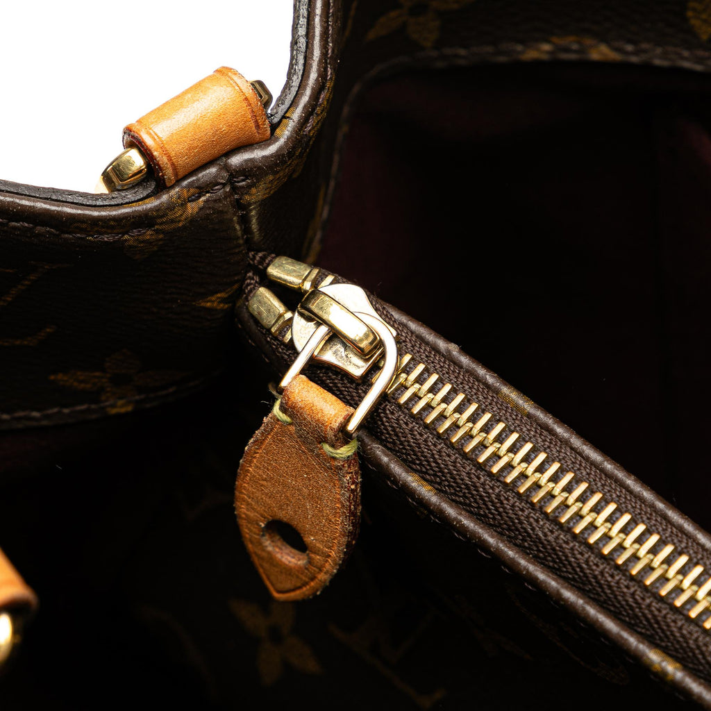 Louis Vuitton Monogram Montaigne MM (SHG-I3AlR8)