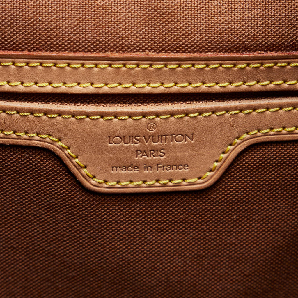 Louis Vuitton Monogram Montsouris GM (SHG-GfSeK8)