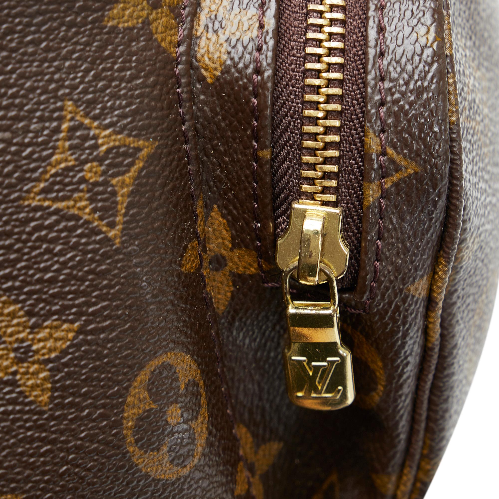 Louis Vuitton Monogram Montsouris GM (SHG-GfSeK8)